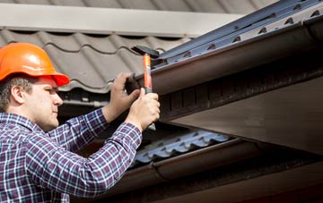 gutter repair Hotham, East Riding Of Yorkshire